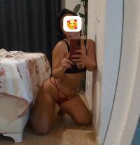 İstanbul Escort Bayan Ceyda İle Sınırını Keşfet